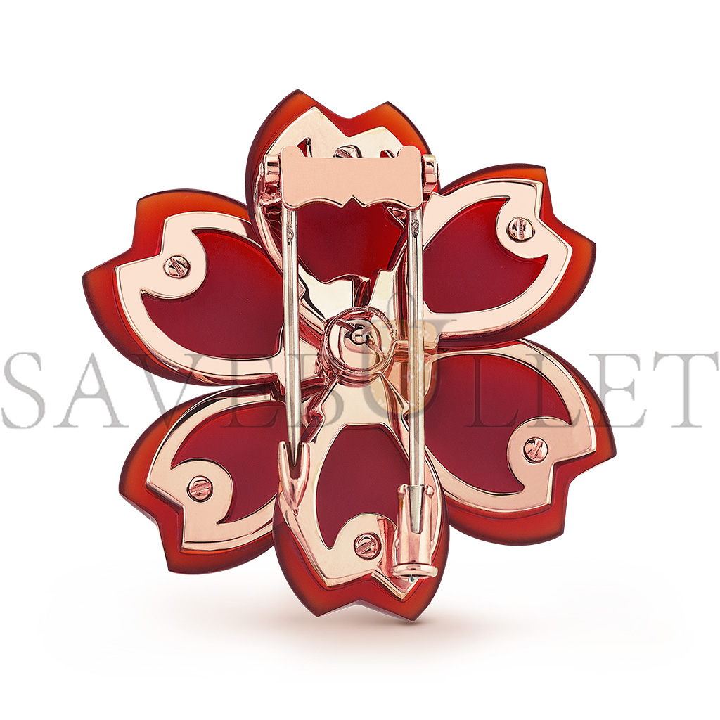 VAN CLEEF ARPELS ROSE DE NOËL CLIP, MEDIUM MODEL - ROSE GOLD, CARNELIAN, DIAMOND  VCARO9B600